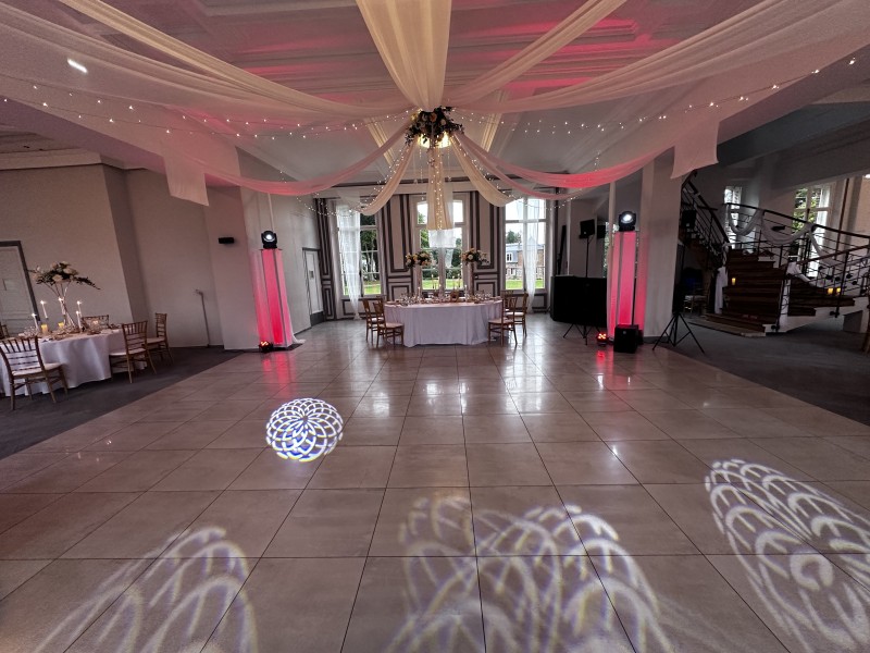 Location Mobiliers, pour événements privé, mariage, anniversaire ...