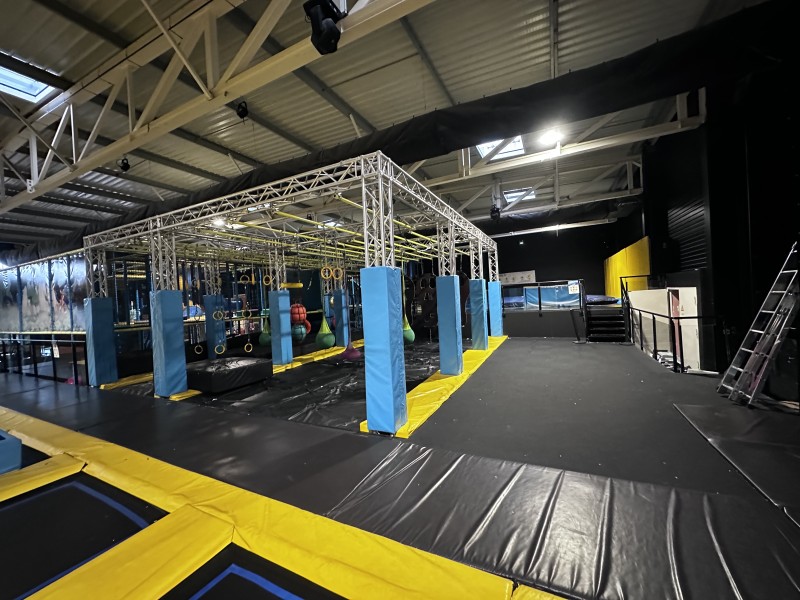 Intégration lumiere You Jump Lille